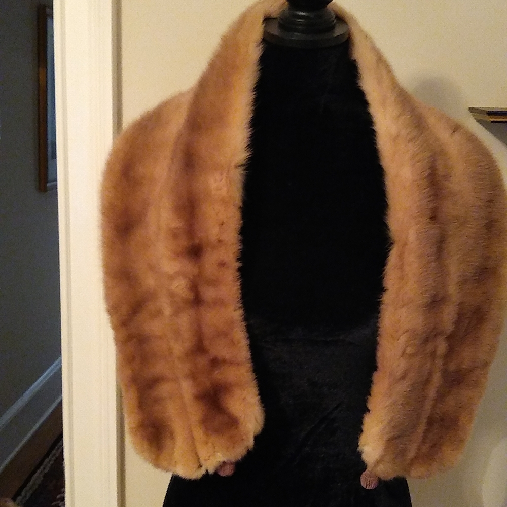 Mink fur Shoulder wrap cape blonde color vintage
